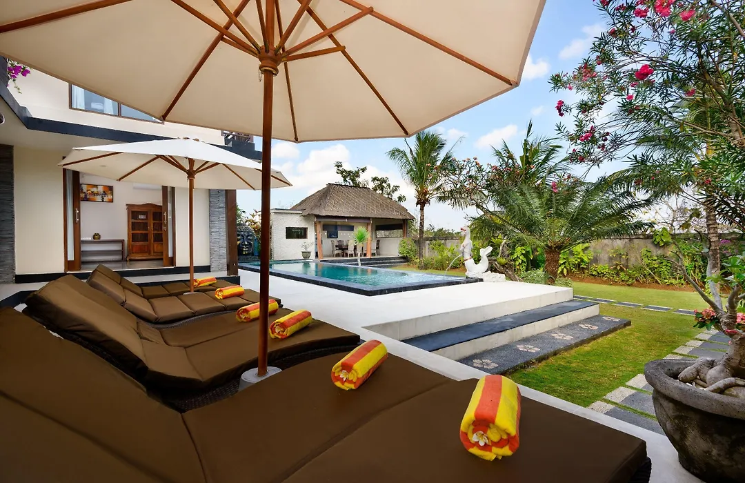 Balangan Beach Villa-1